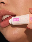 hello sunday the one for your lips tinted lip balm balzám na rty SPF 50 15 ml
