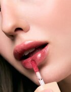 House of Hur Glowy Ampoule Tint dlouhotrvající lesk na rty s hydratačním účinkem odstín 04 Ginger 4.5 g