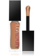 Huda Beauty Faux Filter Matte Concealer krémový korektor odstín Butterscotch 7.5G 9 ml