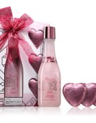 IDC INSTITUTE Scented Bath Rose Bubble Bath Set dárková sada pro ženy