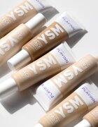 Inglot PlayInn YSM vyhlazující make-up pro mastnou a smíšenou pleť odstín 49 30 ml