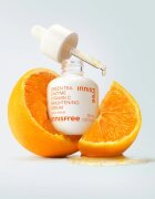 innisfree Green Tea Enzyme Vitamin C Brightening Serum rozjasňující sérum s vitaminem C pro sjednocení barevného tónu pleti 30 ml