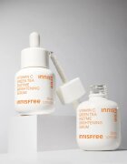 innisfree Green Tea Enzyme Vitamin C Brightening Serum rozjasňující sérum s vitaminem C pro sjednocení barevného tónu pleti 30 ml