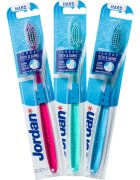 Jordan Target Teeth & Gums Hard zubní kartáček 1 ks