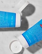 Kiehl's Ultra Facial Oil-Free Cleanser osvěžující čisticí pěna pro normální až mastnou pleť 150 ml