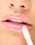 Killer Lips Super Juicy Lip Oil Cocunat olej na rty 3.8 ml