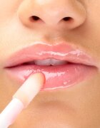 Killer Lips Super Juicy Lip Oil Strawberry olej na rty 3.8 ml