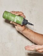KMS Add Volume Liquid Strength Rinse vlasová kúra pro vlasy postrádající hustotu 150 ml