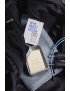 KMS Moist Repair Solid Shampoo tuhý šampon pro poškozené vlasy 75 g