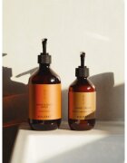 Kolorky Hand Cream krém na ruce Woody Amber & Leather 270 ml