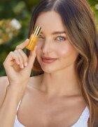 Kora Organics Noni Radiant Eye Oil oční péče 10 ml