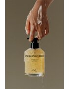 KUNDAL Objet Exfoliating & Waterfull Hand Wash pečující tekuté mýdlo na ruce s exfoliačním účinkem s vůní Sparkling Citrus 380 ml