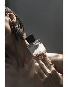 KUNDAL Objet Satin Glow Body Oil pečující tělový olej pro intenzivní hydrataci s vůní Linen Water 100 ml