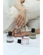 KUNDAL Objet Satin Glow Body Oil pečující tělový olej pro intenzivní hydrataci s vůní Santal Rose 100 ml