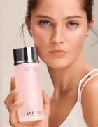La Prairie Cellular Softening and Balancing Lotion čisticí emulze pro všechny typy pleti 250 ml