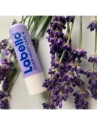 Labello Over Night Care regenerační balzám na rty s levandulí 4.8 g