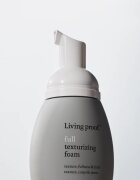 Living Proof Full stylingová pěna pro všechny typy vlasů 148 ml