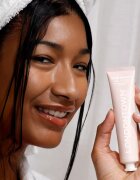 LONDONTOWN Kur Mani Bright peeling na nehty s kartáčkem 45 ml