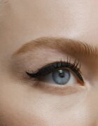 L’Oréal Paris Infaillible Grip 24h tekuté oční linky odstín 01 Black Signature 3 ml