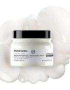 L’Oréal Professionnel Serie Expert Metal Detox hloubkově vyživující maska pro barvené a poškozené vlasy 150 ml