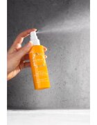 Lumene Nordic-C [VALO] Repair Boost bezoplachový kondicionér ve spreji pro poškozené vlasy 150 ml
