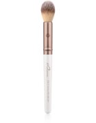Luvia Cosmetics Elegance Glow Pro štětec na rozjasňovač 218 1 ks
