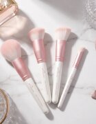 Luvia Cosmetics Flawless Face Set sada štětců s pouzdrem Candy