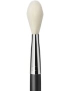 MAC Cosmetics Brush 135S Large Flat Powder oválný štětec na pudr 1 ks