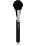 MAC Cosmetics Brush 150S Large Powder oválný štětec na pudr 1 ks
