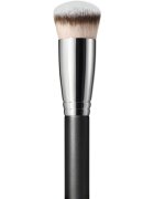 MAC Cosmetics Brush 170 Synthetic Rounded Slant Brush zkosený štětec kabuki 1 ks