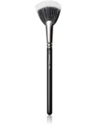 MAC Cosmetics Brush 184S Duo Fibre Fan plochý štětec na make-up 1 ks