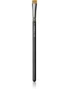 MAC Cosmetics Brush 212 Flat Definer Brush plochý štětec na oční stíny 1 ks