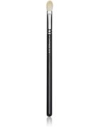 MAC Cosmetics Brush 217S Blending Brush štětec na aplikaci očních stínů 1 ks