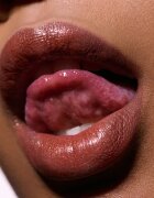 MAC Cosmetics Dazzlelips Crayon třpytivá rtěnka v tužce odstín Chandelier 1.5 g