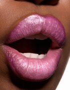 MAC Cosmetics Dazzlelips Crayon třpytivá rtěnka v tužce odstín Spaced Out 1.5 g
