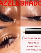 MAC Cosmetics Dazzleshadow Eyeshadow Stick krémové oční stíny v tyčince odstín Gold Stud 1.6 g