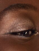 MAC Cosmetics Dazzleshadow Liquid Eyeshadow tekuté oční stíny odstín Everything Is Sunshine 4 ml
