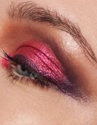MAC Cosmetics Dazzleshadow Liquid Eyeshadow tekuté oční stíny odstín Fuschia Future 4 ml