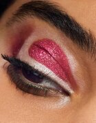 MAC Cosmetics Dazzleshadow Liquid Eyeshadow tekuté oční stíny odstín Fuschia Future 4 ml