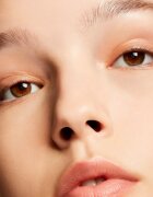 MAC Cosmetics Extended Play Gigablack Lash Mascara řasenka pro natočení a oddělení řas 57 g