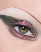 MAC Cosmetics Eye Shadow Multichrome oční stíny odstín Kaleidoscope 1 g