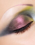 MAC Cosmetics Eye Shadow Multichrome oční stíny odstín Kaleidoscope 1 g