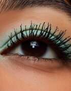 MAC Cosmetics Lash Dry Shampoo Mascara Refresher vrchní vrstva na řasenku s efektem suchého šamponu pro objem a oddělení řas 1.7 g