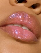MAC Cosmetics Lipglass Air hydratační lesk na rty odstín Frozen 5 ml