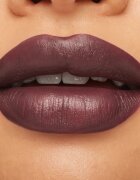 MAC Cosmetics MACximal Silky Matte Lipstick matná rtěnka odstín Smoked Purple 35 g
