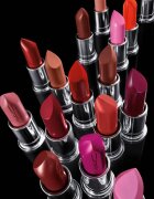 MAC Cosmetics MACximal Sleek Satin Lipstick Mini saténová rtěnka pro dokonalý vzhled odstín BRICK-O-LA 1.5 g