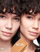 MAC Cosmetics Mini Studio Fix Fluid SPF 15 24HR Matte Foundation + Oil Control matující make-up SPF 15 odstín NC20 15 ml