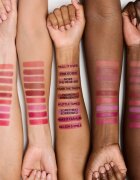 MAC Cosmetics Powder Kiss Lip + Cheek Mousse multifunkční líčidlo na rty a tváře odstín More The Mehr-ier 5 ml