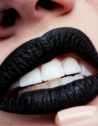 MAC Cosmetics Retro Matte Liquid Lipcolour matná tekutá rtěnka odstín Caviar 5 ml