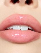 MAC Cosmetics Squirt Plumping Gloss Stick lesk na rty v tyčince odstín Violet Sparks 2.3 g